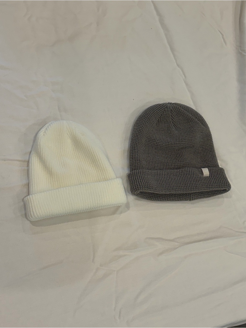 Vuori Classic Rib Knit Beanies - White & Gray